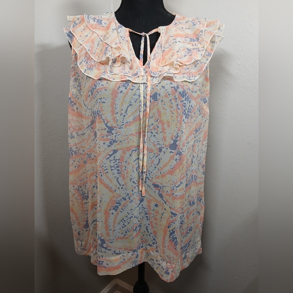 CAbi Sleeveless Pastel Colors Blouse